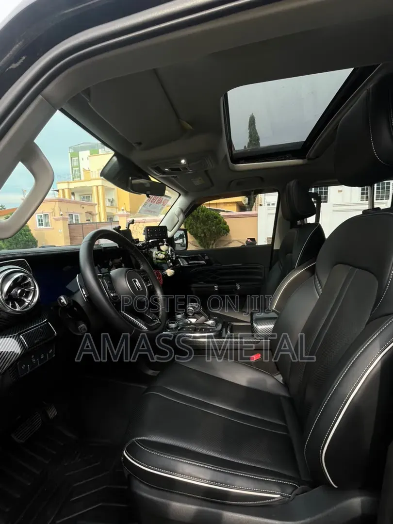 Toyota 4-Runner SR5 4WD 2012 Black