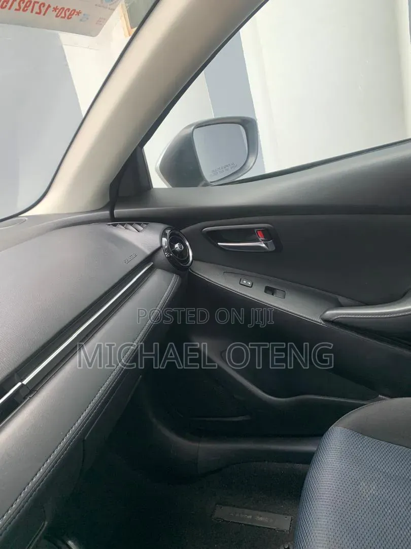 Toyota Yaris iA 1.5 FWD 2016 Silver