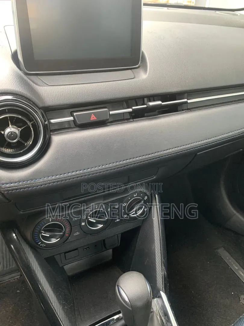 Toyota Yaris iA 1.5 FWD 2016 Silver