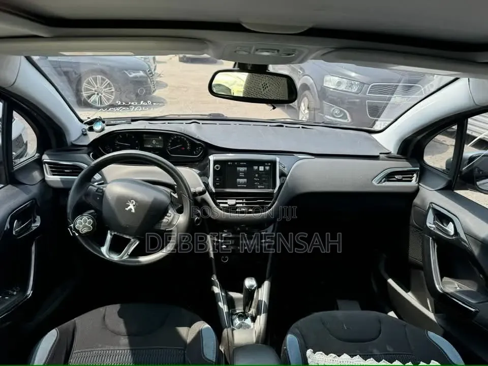 Peugeot 208 2017 Gray