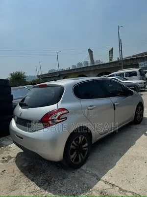 Peugeot 208 2017 Gray