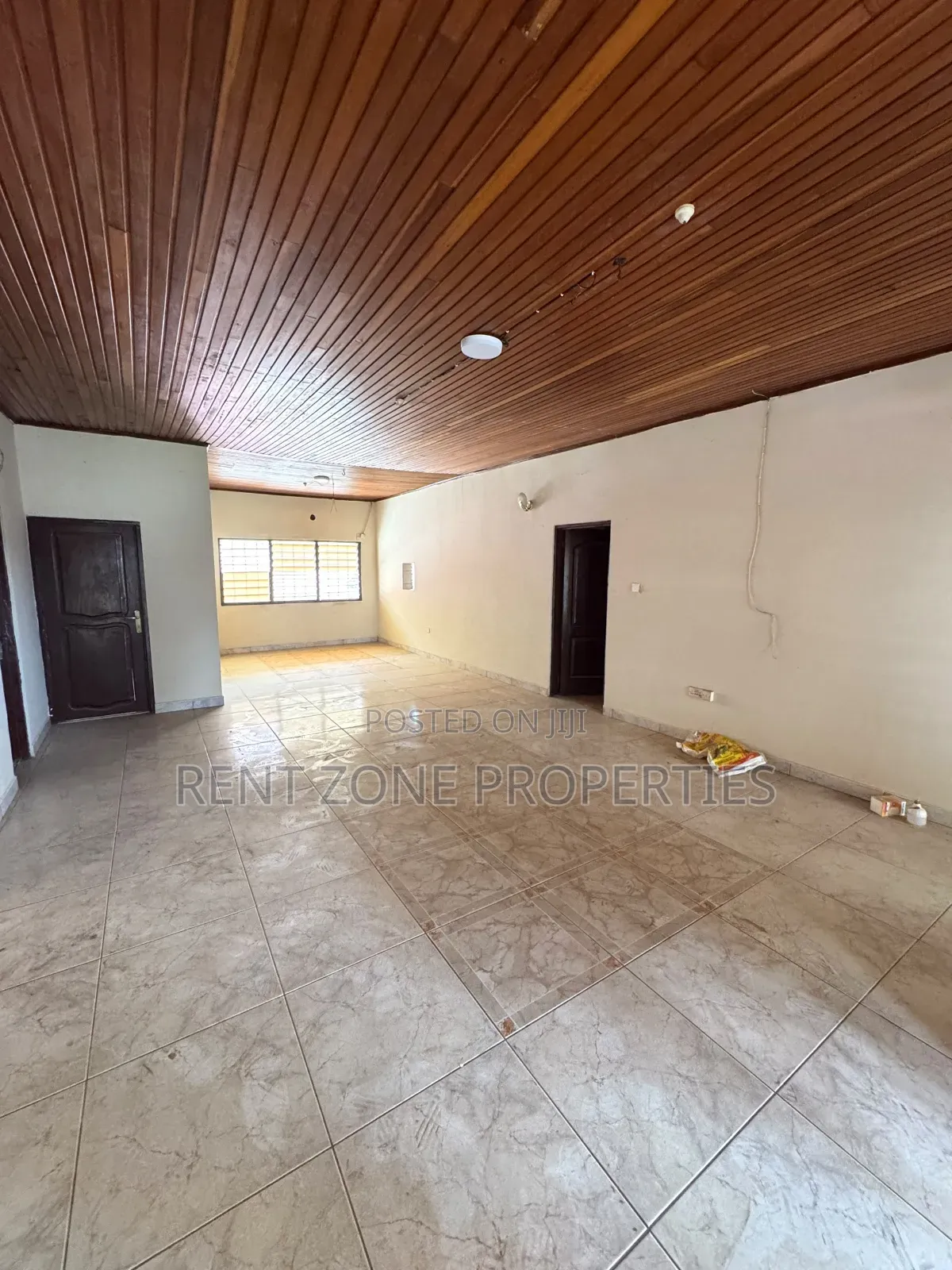 5bdrm House in Lapaz for rent