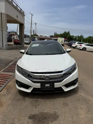 Honda Civic Sport Touring 4dr Hatchback (1.5L 4cyl) 2017 White