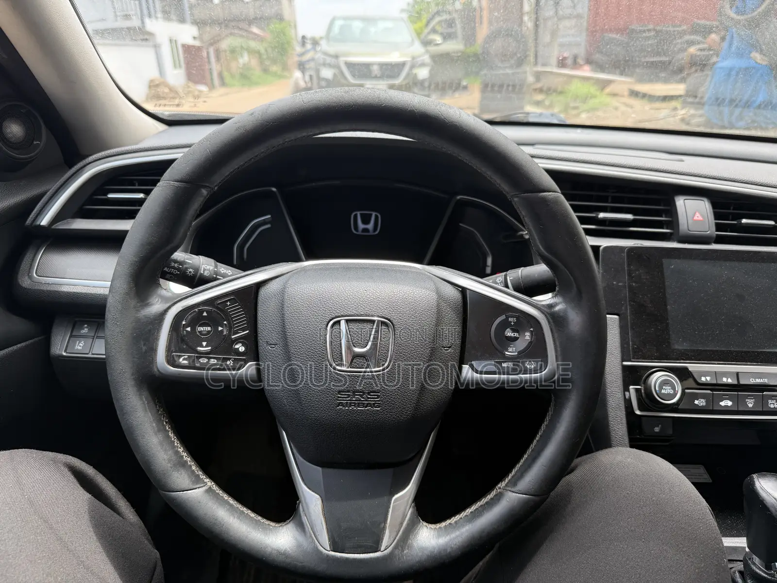 Honda Civic Sport Touring 4dr Hatchback (1.5L 4cyl) 2017 White