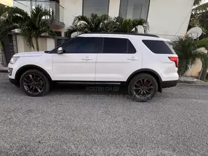 Ford Explorer Sport 4dr 4x4 (3.5L 6cyl 6A) 2017 White
