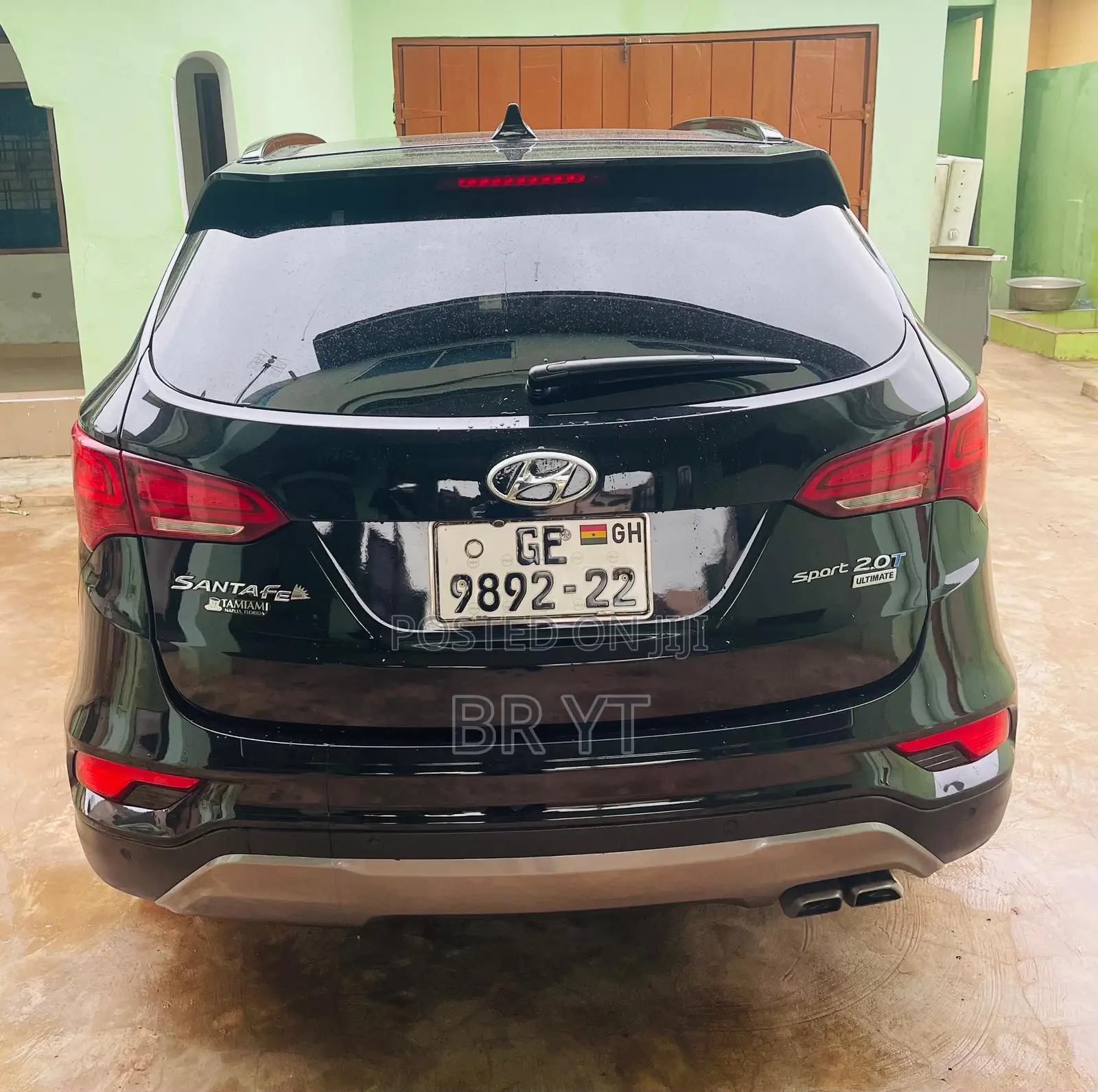 Hyundai Santa Fe Limited Ultimate AWD 2018 Black