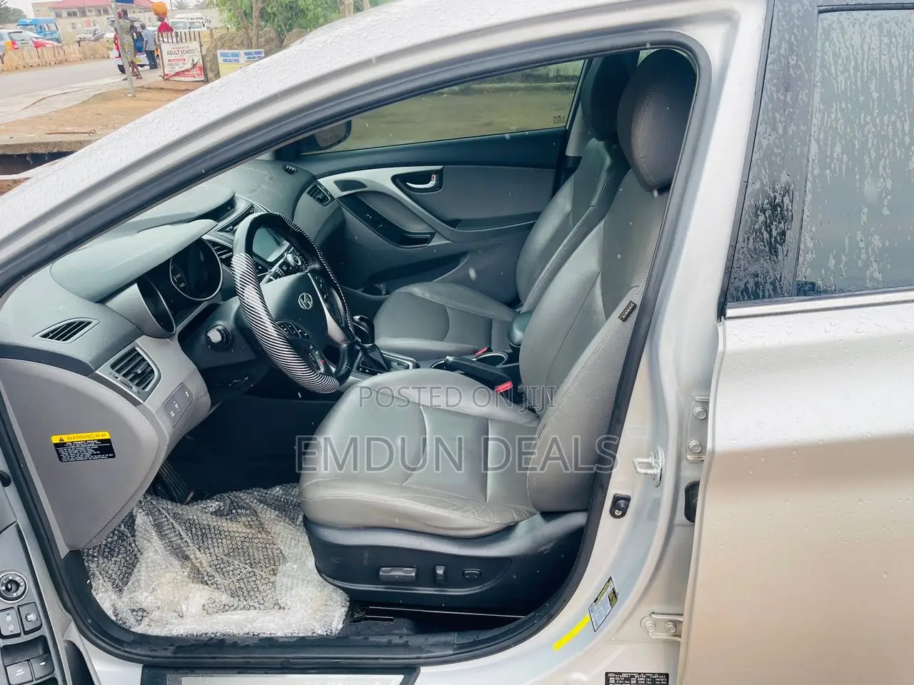 Hyundai Elantra Limited 4dr Sedan (1.8L 4cyl 6A) 2015 Silver
