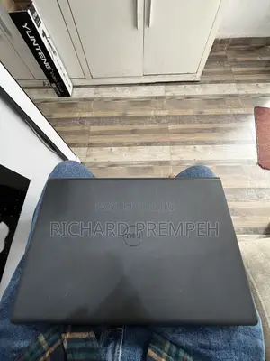 Laptop Dell Vostro 15 3549 4GB Intel Core i3 HDD+SSD 256GB