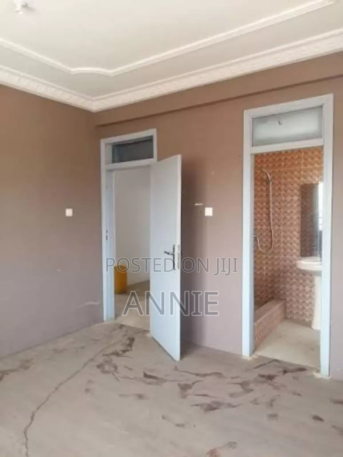 5bdrm Apartment in Accra Metropolitan for rent