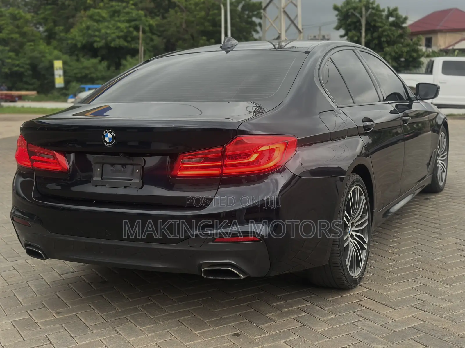 BMW 530i 2020 Black