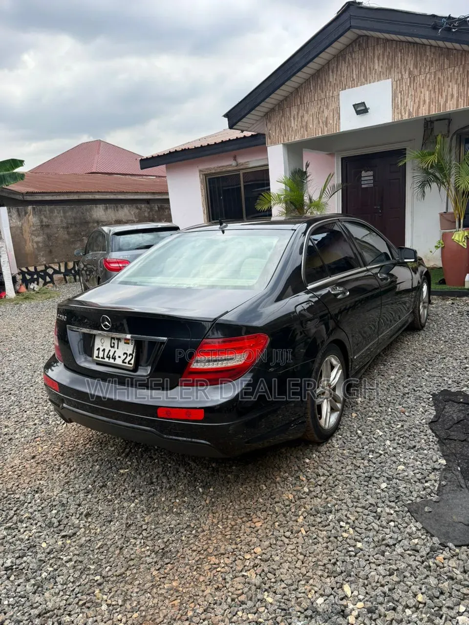 Mercedes-Benz C250 2013 Black