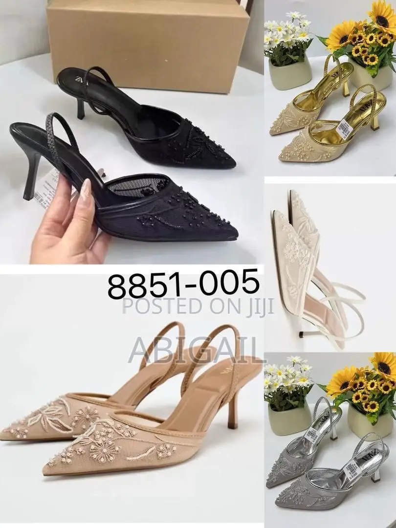 Ladies Slippers Available in Different Sizes and Colours