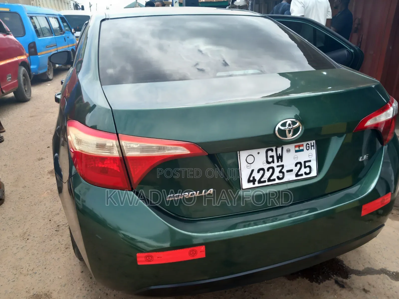 Toyota Corolla 2017 Green