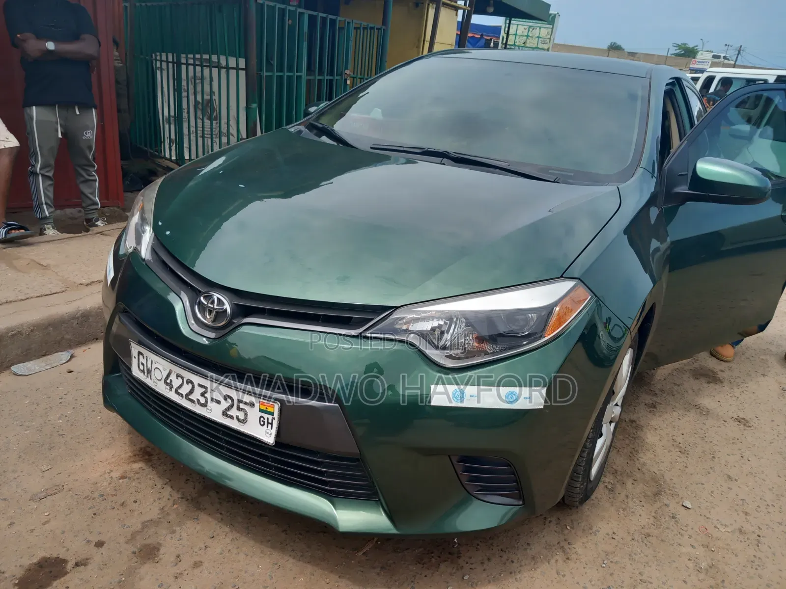 Toyota Corolla 2017 Green