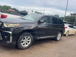 Toyota Highlander 2013 Black
