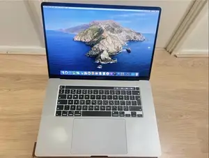 Laptop Apple MacBook Pro 2019 32GB Intel Core i7 SSD 500GB