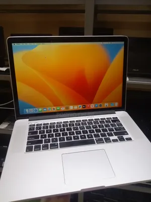 Laptop Apple MacBook Pro 2015 16GB Intel Core i7 SSD 1T