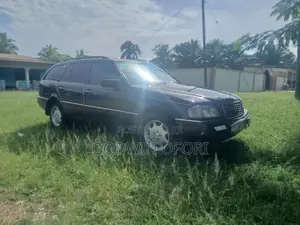 Mercedes-Benz C220 1995 Black