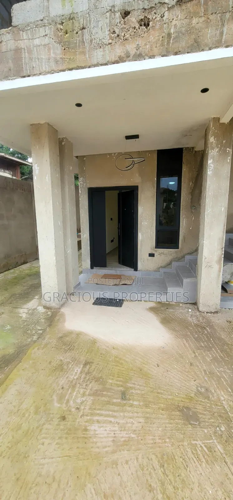 2bdrm Apartment in Gracious Properties, Mallam for rent