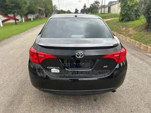 Toyota Corolla XSE (1.8L 4cyl 2A) 2019 Black