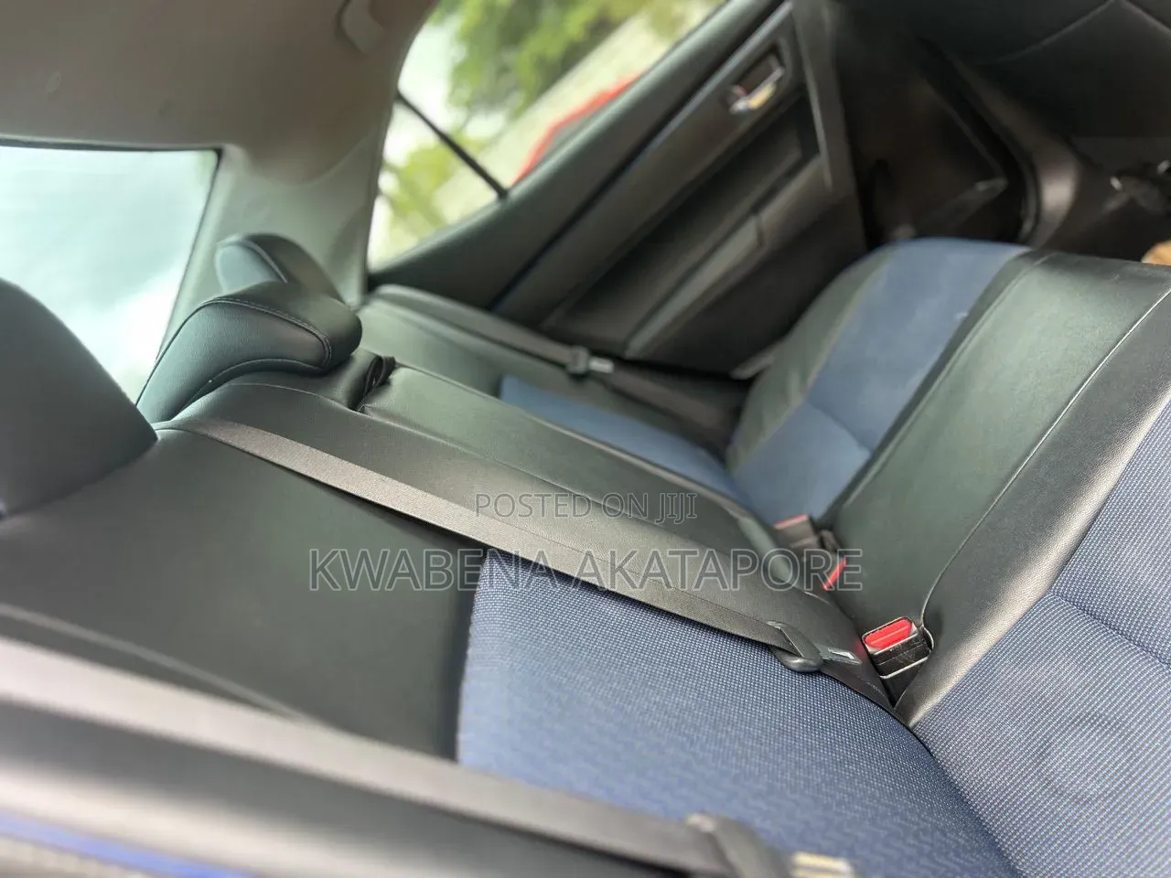 Toyota Corolla XSE (1.8L 4cyl 2A) 2019 Black