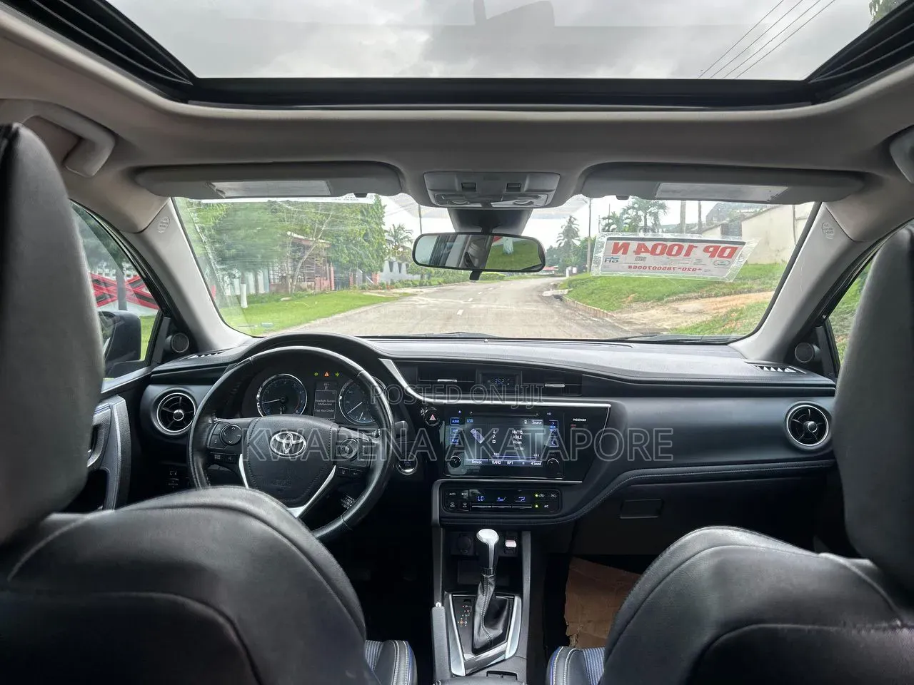 Toyota Corolla XSE (1.8L 4cyl 2A) 2019 Black
