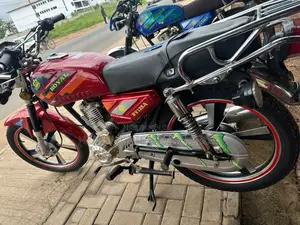 Royal RY125 2024 Red