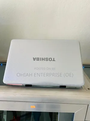 Laptop Toshiba Satellite L755D 4GB AMD A6 HDD 500GB
