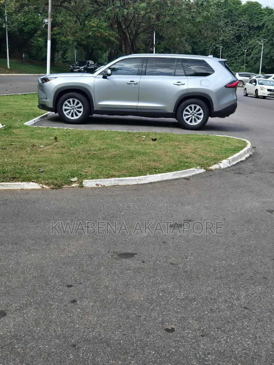 Toyota Grand Highlander XLE 2025 Silver