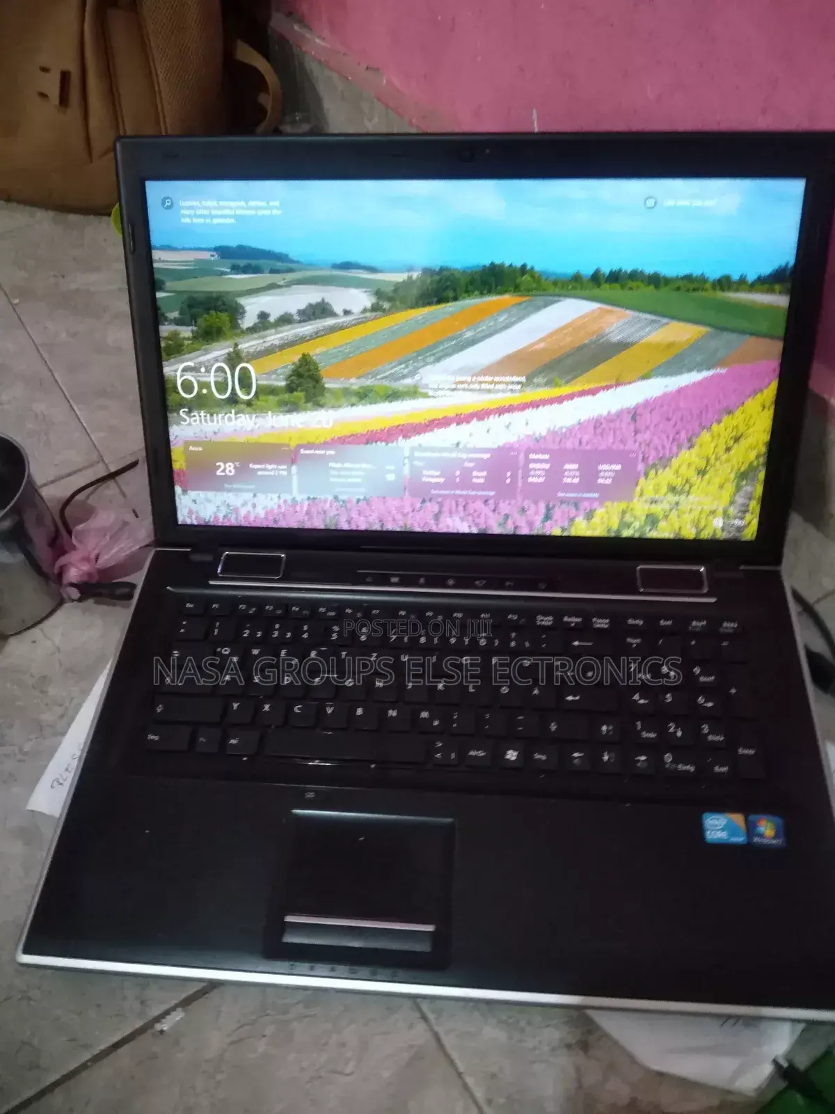 Laptop Lenovo Legion 9 8GB Intel Core i3 SSD 512GB