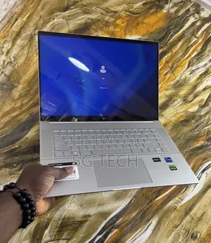 Laptop HP Envy 16 Gaming 16-h1023dx 16GB Intel Core i7 SSD 1T