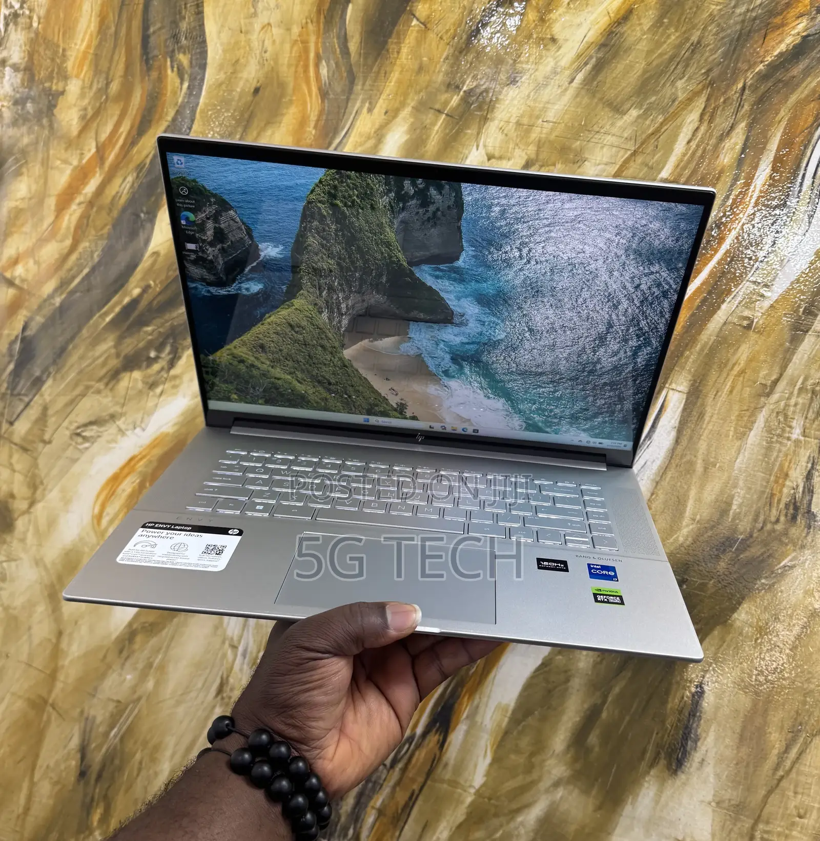 Laptop HP Envy 16 Gaming 16-h1023dx 16GB Intel Core i7 SSD 1T