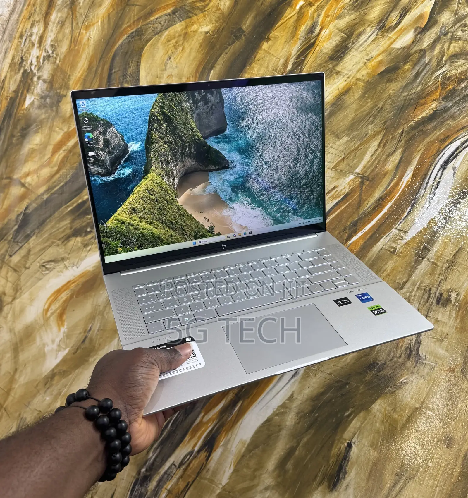 Laptop HP Envy 16 Gaming 16-h1023dx 16GB Intel Core i7 SSD 1T