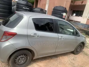 Toyota Vitz 2012 Gray