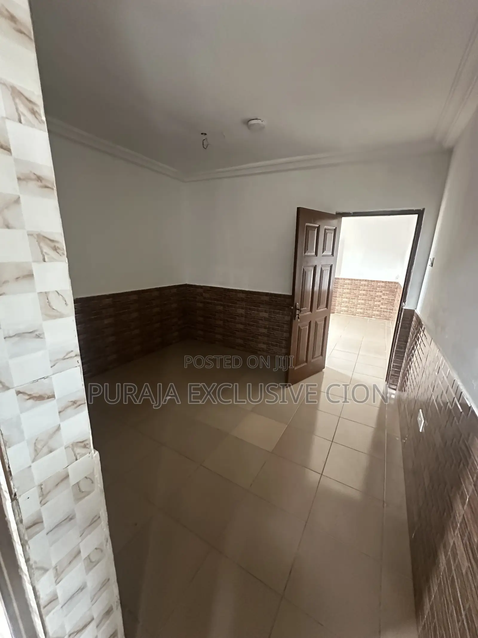 1bdrm Room & Parlour in Weija, Choice, Old Barrier for rent
