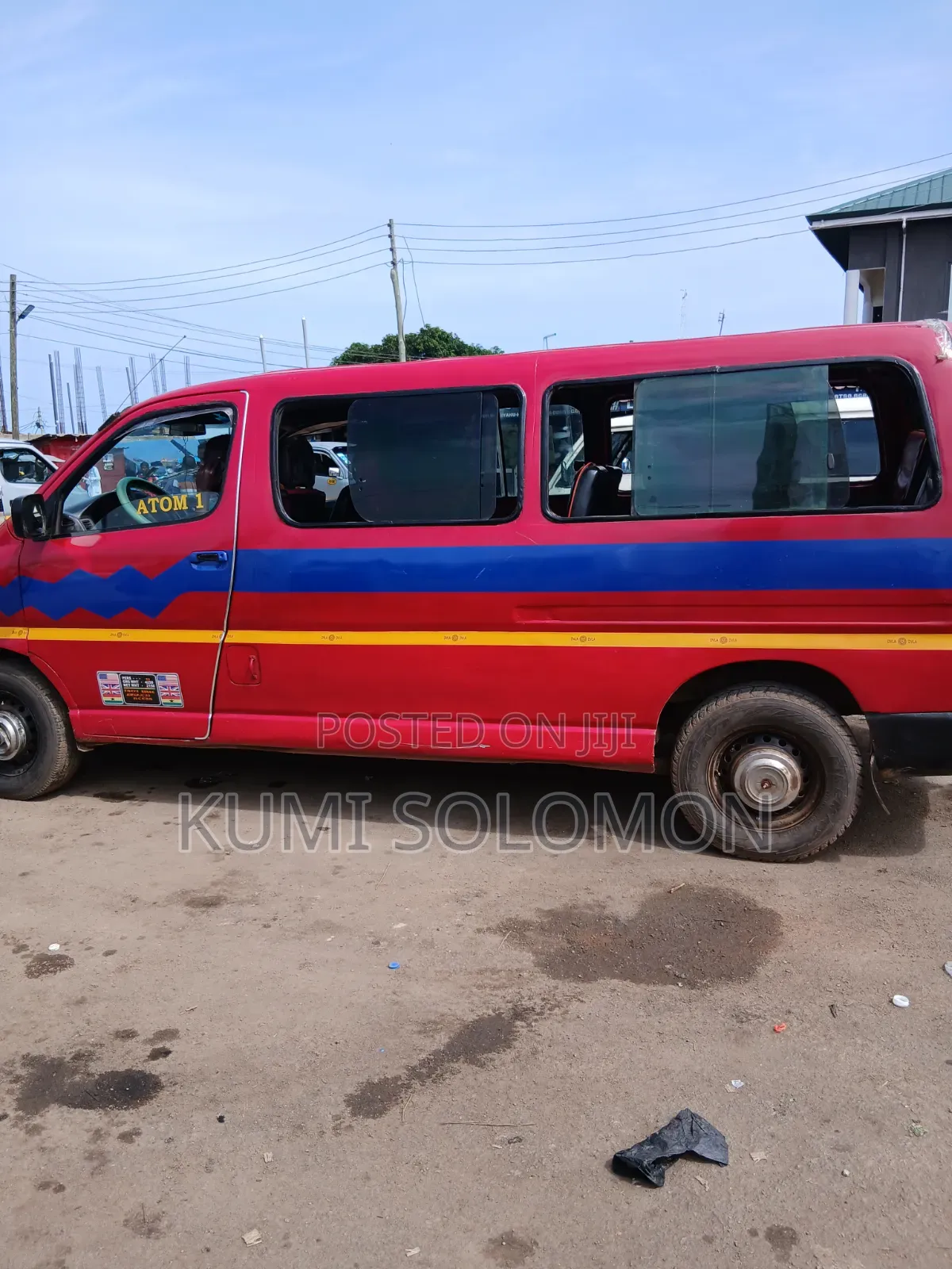 Toyota HiAce 2012 Red