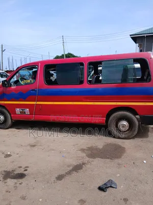 Toyota HiAce 2012 Red