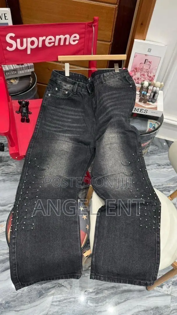 Quality Baggy Denim Jeans Available (Location: Adum Kumasi)
