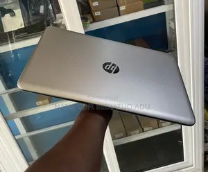 Laptop HP Pavilion 15 8GB AMD A10 HDD 1T