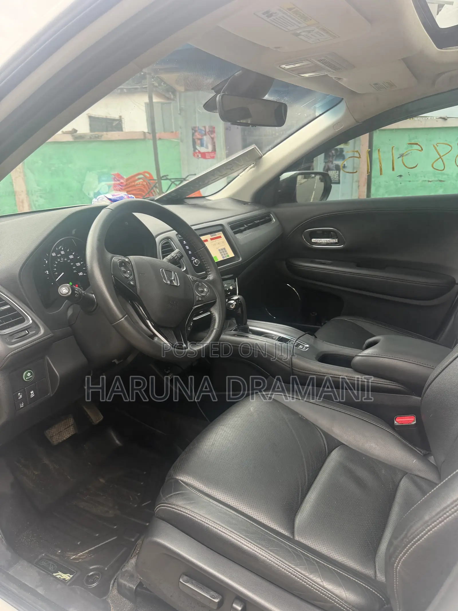 Honda HR-V Touring AWD 2020 White