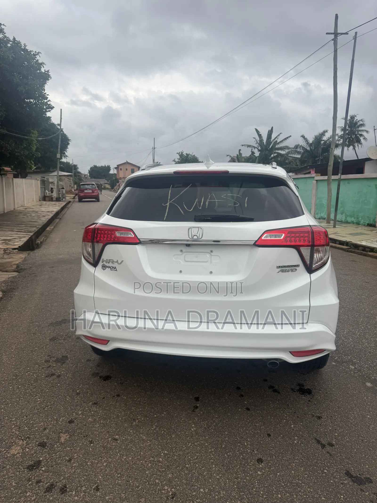 Honda HR-V Touring AWD 2020 White