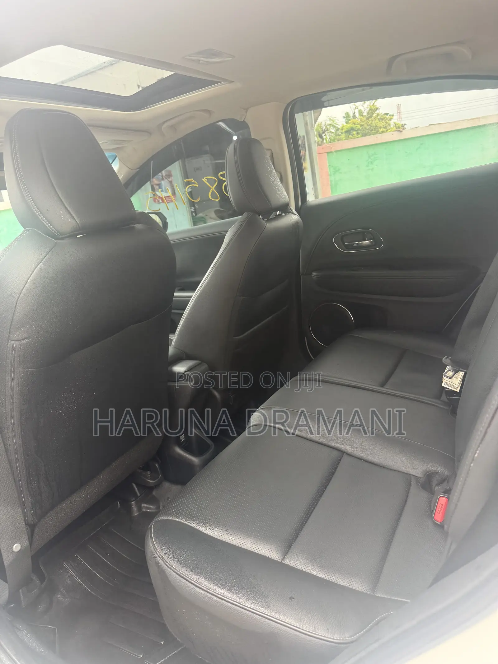 Honda HR-V Touring AWD 2020 White