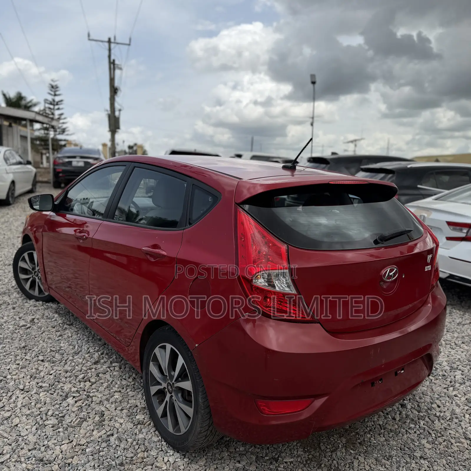 Hyundai Accent Sport Hatchback 2016 Red