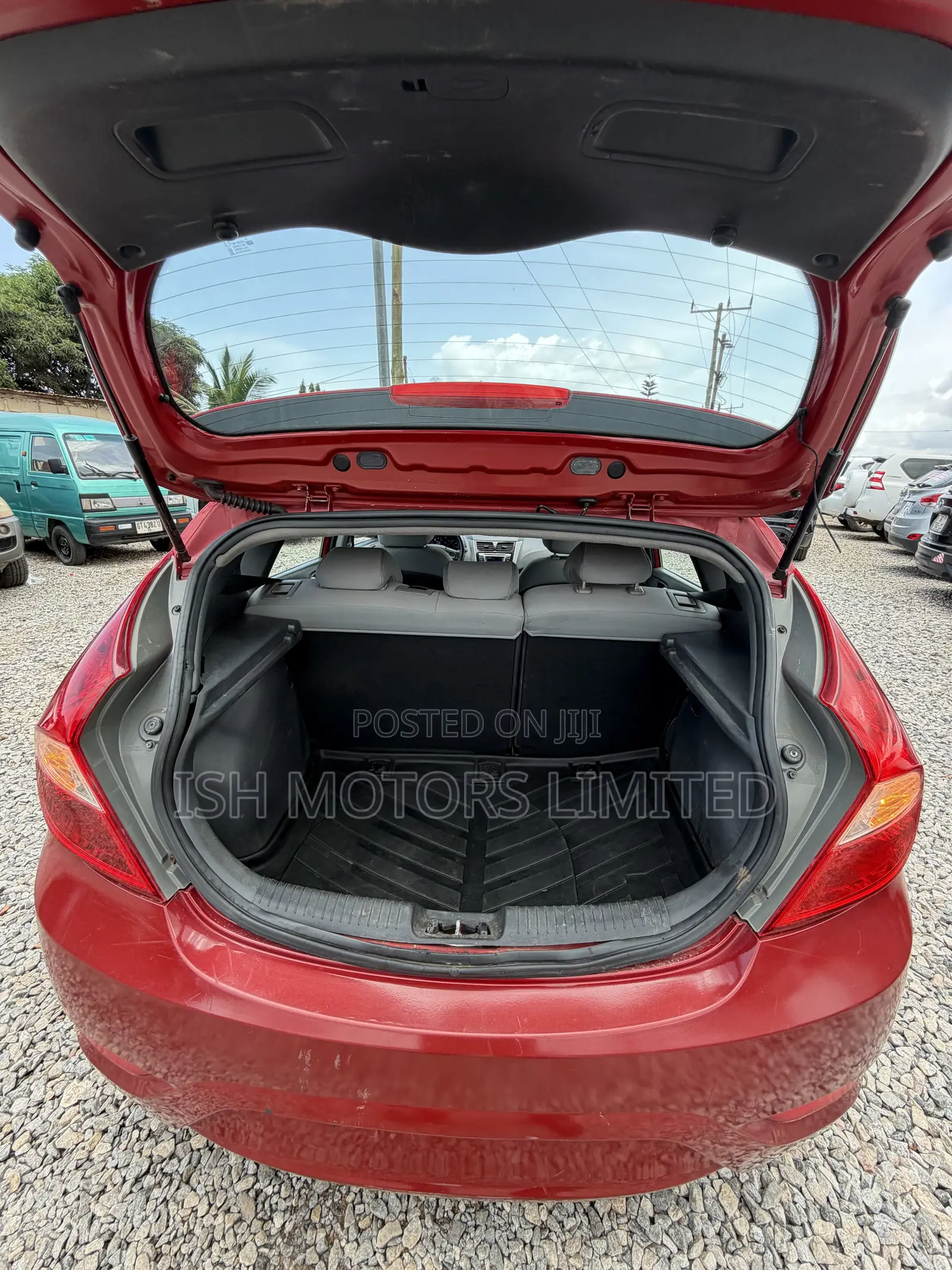 Hyundai Accent Sport Hatchback 2016 Red