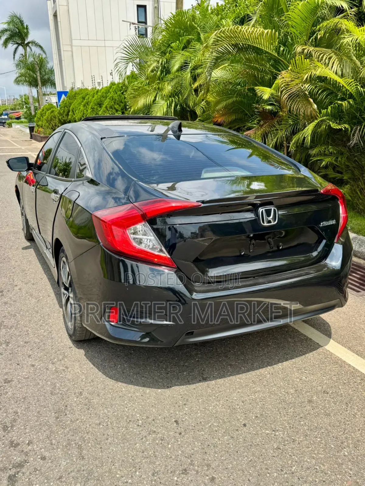 Honda Civic Touring 4dr Sedan (1.5L 4cyl) 2016 Black