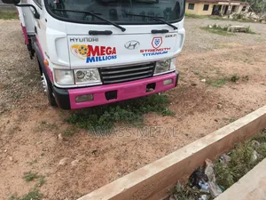 Hundaey 5ton Car
