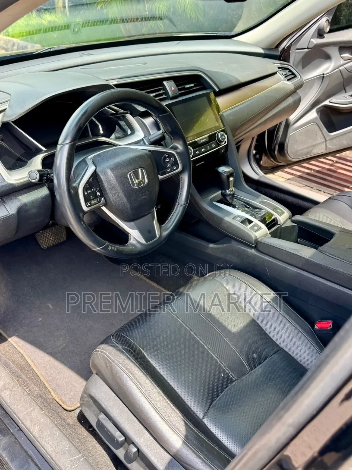 Honda Civic Touring 4dr Sedan (1.5L 4cyl) 2016 Black