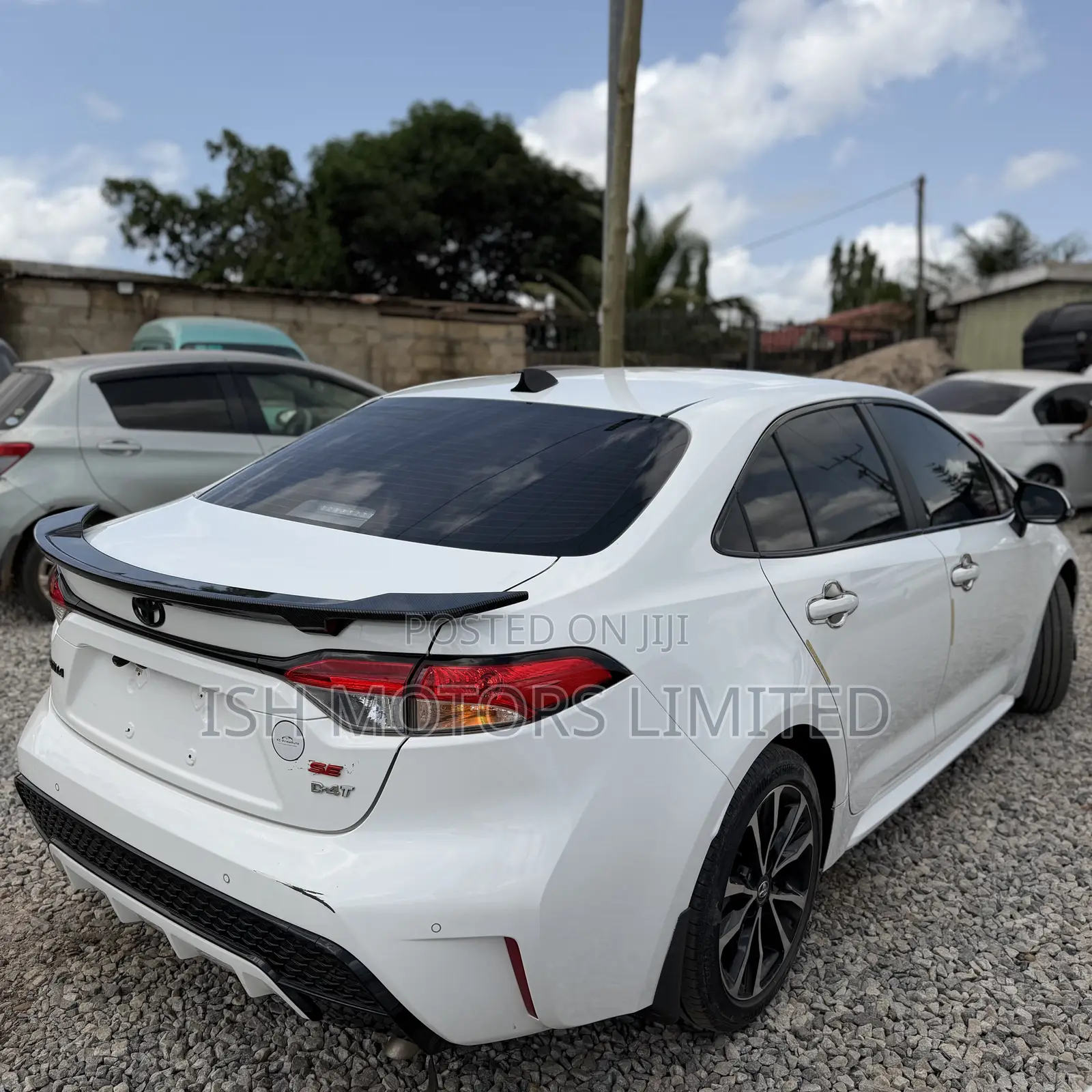 Toyota Corolla SE 2022 White