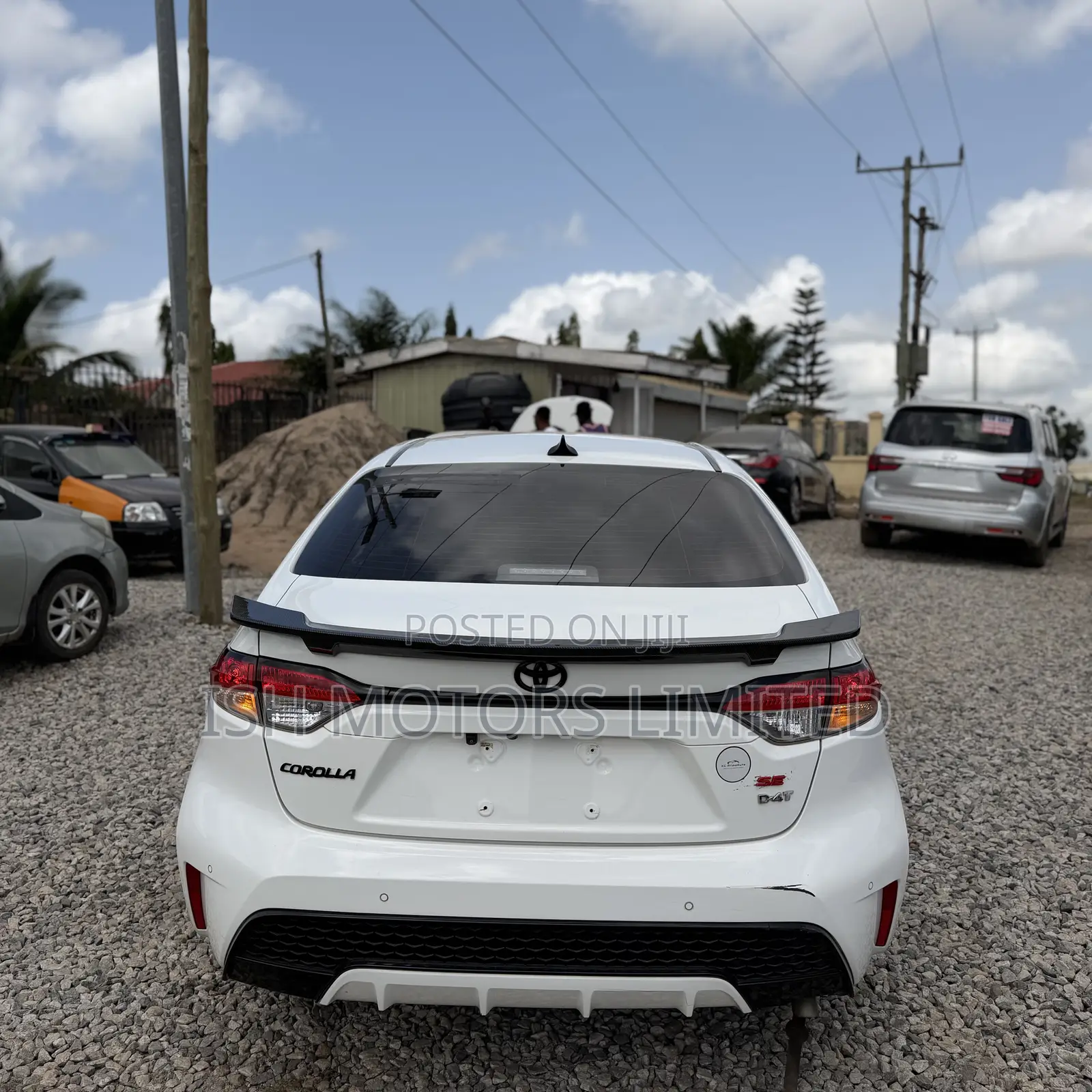 Toyota Corolla SE 2022 White