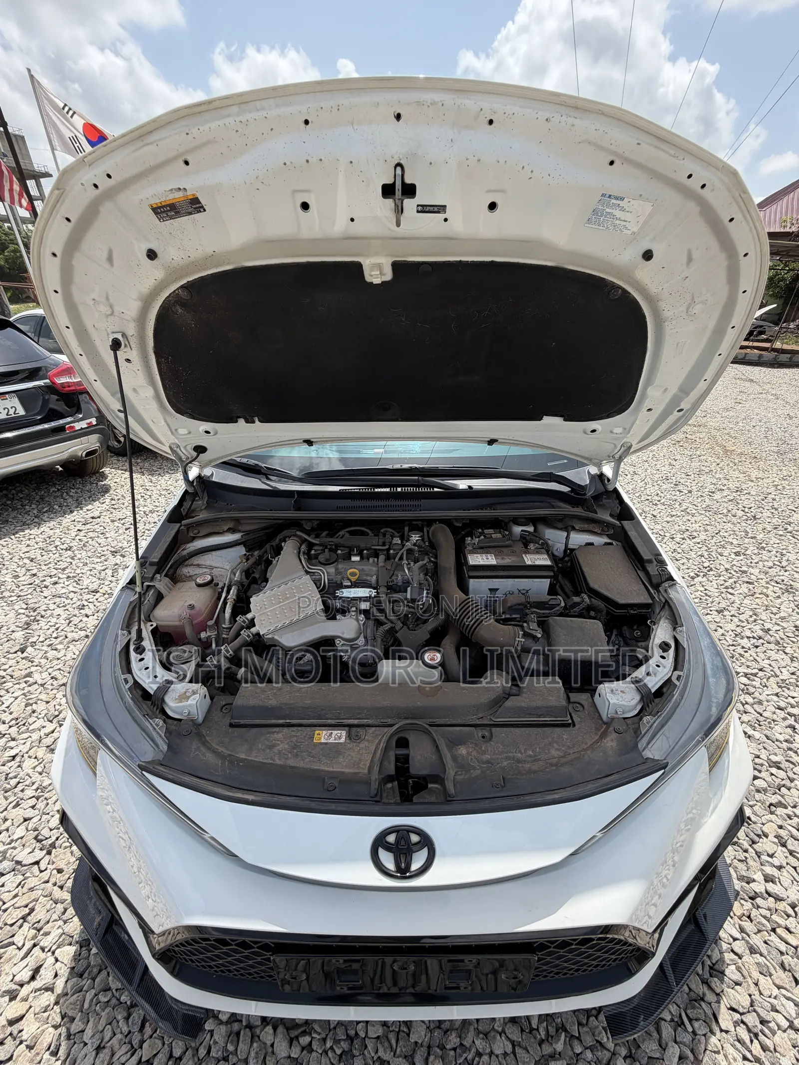 Toyota Corolla SE 2022 White